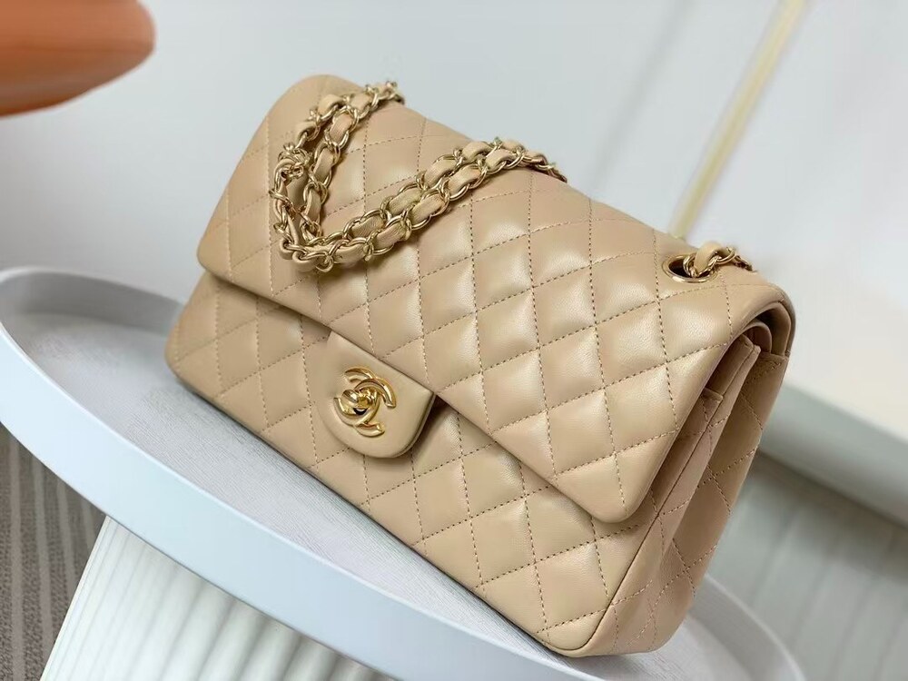 Chanel Cream Quilted Double Flap Chain Shoulder Bag - Picture 2 of 9